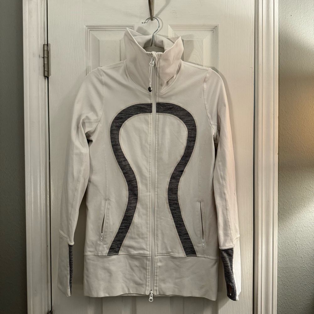 Lululemon jacket with black and white stripes Size 6